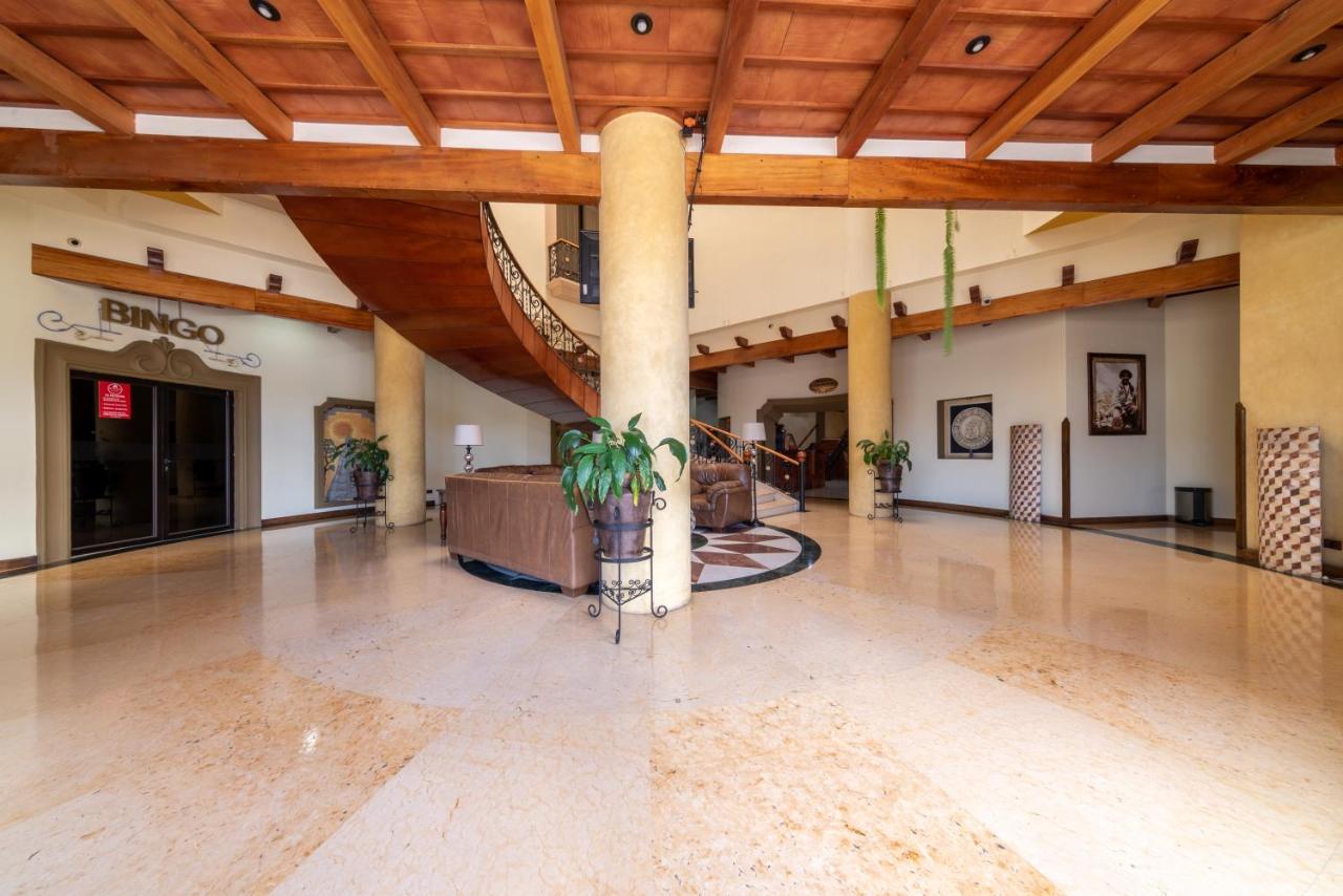הווהווטננגו Hotel Ruinas Resort מראה חיצוני תמונה