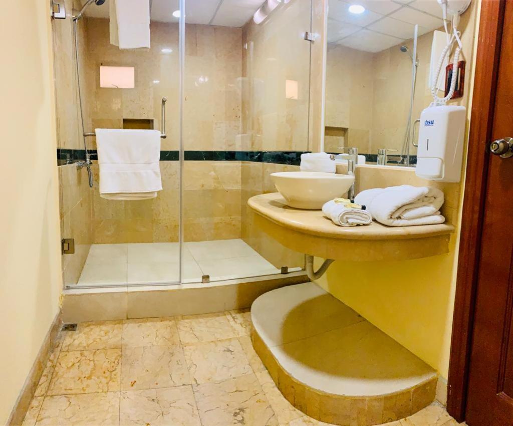 הווהווטננגו Hotel Ruinas Resort מראה חיצוני תמונה