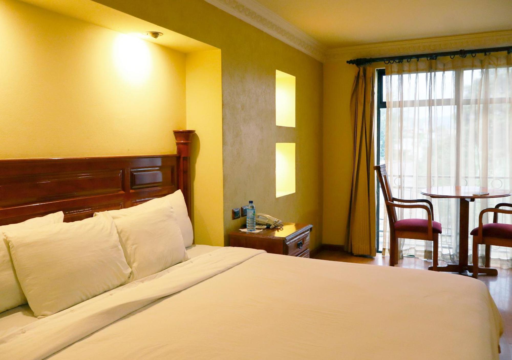 הווהווטננגו Hotel Ruinas Resort מראה חיצוני תמונה