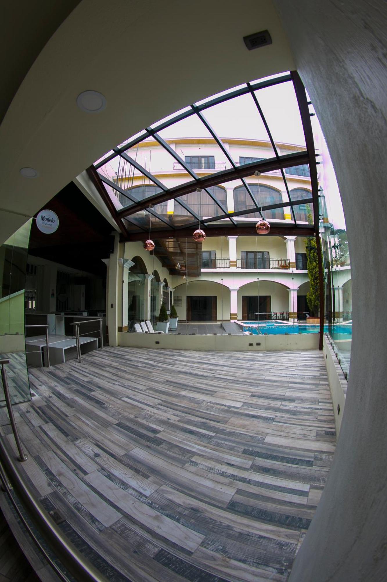 הווהווטננגו Hotel Ruinas Resort מראה חיצוני תמונה