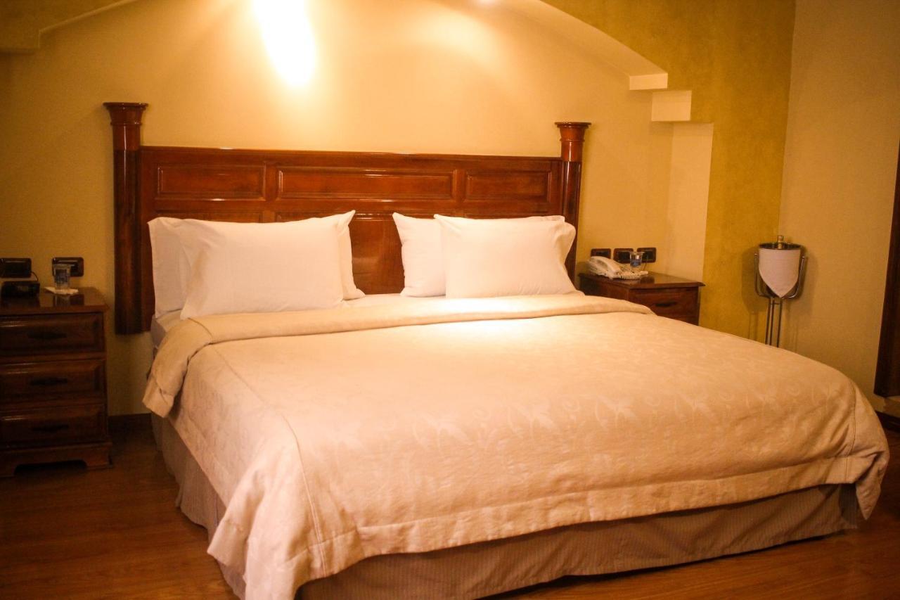 הווהווטננגו Hotel Ruinas Resort מראה חיצוני תמונה